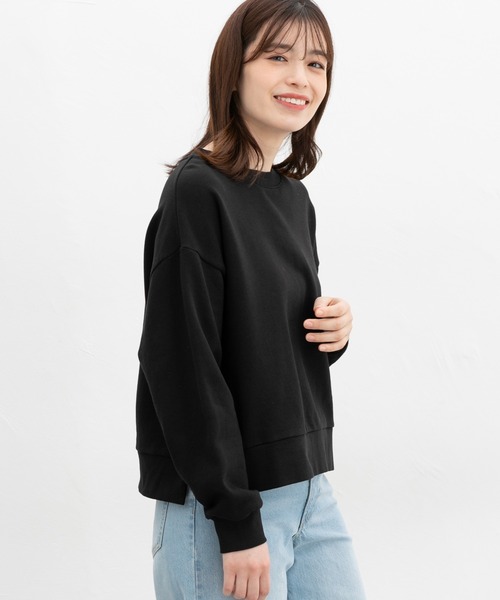 Honeys（ハニーズ）の「ショート丈ゆるスウェット（スウェット・レディース・イエロー/オフホワイト/ブラック/ピンク/杢グレー・L/S/M）」の10枚目の写真