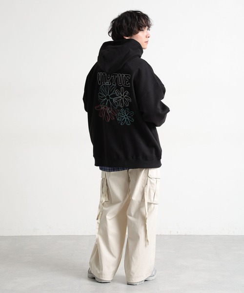 RAGEBLUE（レイジブルー）の「フラワー刺繍/ヘビーウェイト/裏毛スウェットパーカー（パーカー・メンズ・ブラック/アイボリー/ブラウン/ライトグレー・MEDIUM/LARGE）」の16枚目の写真
