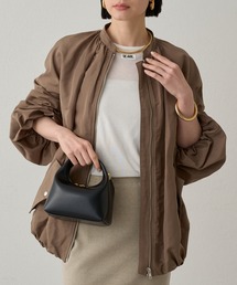 ボリュームブルゾン