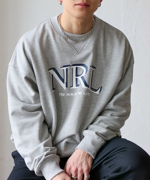 No Rule No Line（ノール－ルノーライン）の「フロントカレッジロゴデザイン スウェット トレーナー（スウェット・レディース・グレー/チャコール・FREE）」の21枚目の写真