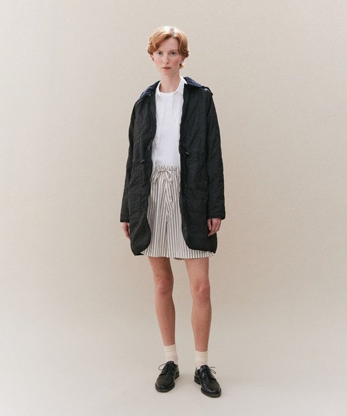 LAVENHAM（ラベンハム）の「Unwadded Gathered Waist Denston Womens / アンワディッド ギャザード ウエスト デンストン ウィメンズ（その他アウター・レディース・ベージュ系その他/ダークブラック・10/8/6/12）」の3枚目の写真