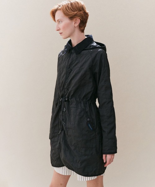 LAVENHAM（ラベンハム）の「Unwadded Gathered Waist Denston Womens / アンワディッド ギャザード ウエスト デンストン ウィメンズ（その他アウター・レディース・ベージュ系その他/ダークブラック・10/8/6/12）」の6枚目の写真