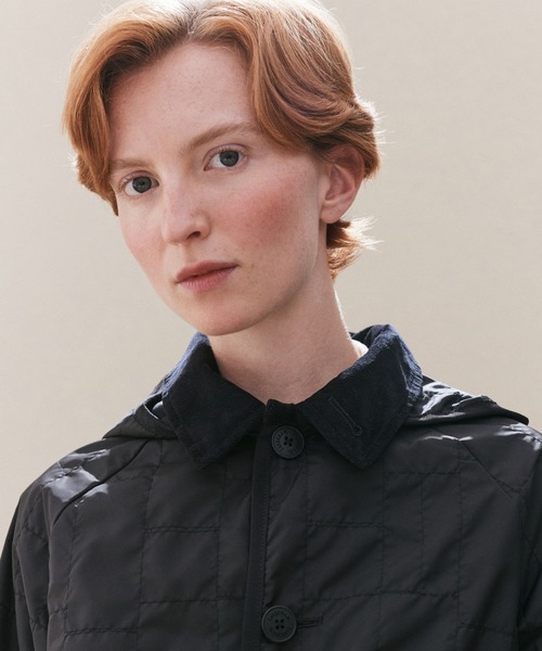LAVENHAM（ラベンハム）の「Unwadded Gathered Waist Denston Womens / アンワディッド ギャザード ウエスト デンストン ウィメンズ（その他アウター・レディース・ベージュ系その他/ダークブラック・10/8/6/12）」の8枚目の写真