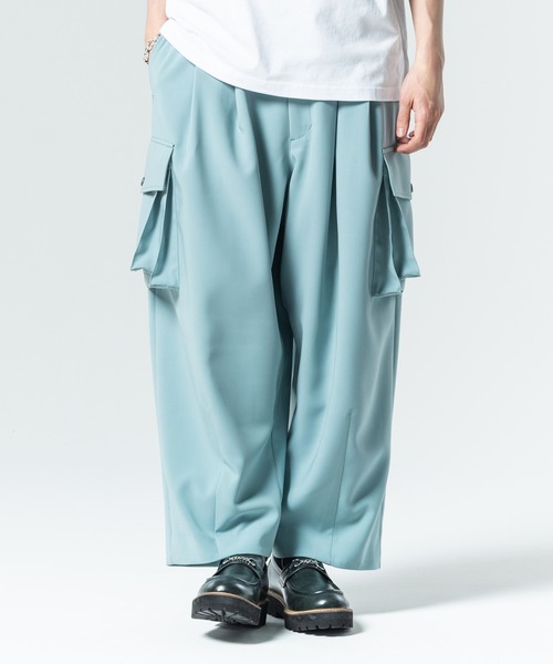 glamb(グラム)の「Color Cargo Slacks / カラーカーゴスラックス(スラックス・メンズ・ワイン/ブラック/ブルー/ライム・S/M/L)」の1枚目の写真