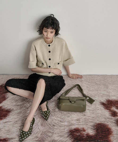 THE YOn（ザヨン）の「ゴム編み半袖クロップドニットカーディガン（カーディガン/ボレロ・レディース・ベージュ/オレンジ/アイボリー/ブラック/ボルドー・FREE）」の22枚目の写真