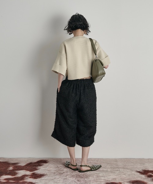 THE YOn（ザヨン）の「ゴム編み半袖クロップドニットカーディガン（カーディガン/ボレロ・レディース・ベージュ/オレンジ/アイボリー/ブラック/ボルドー・FREE）」の19枚目の写真