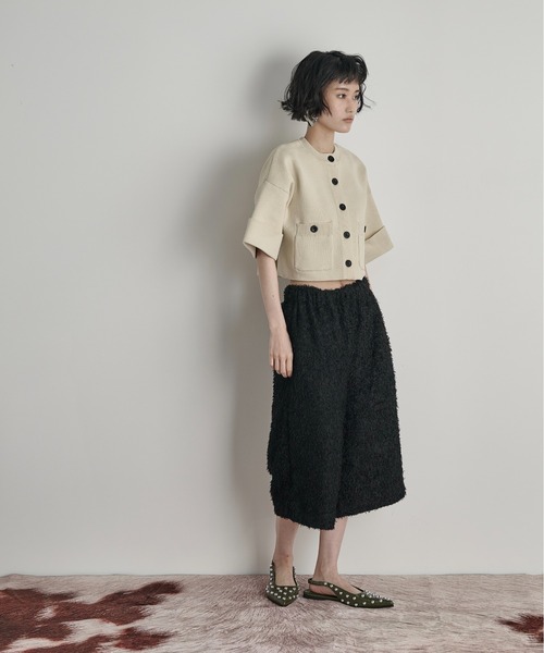 THE YOn（ザヨン）の「ゴム編み半袖クロップドニットカーディガン（カーディガン/ボレロ・レディース・ベージュ/オレンジ/アイボリー/ブラック/ボルドー・FREE）」の21枚目の写真