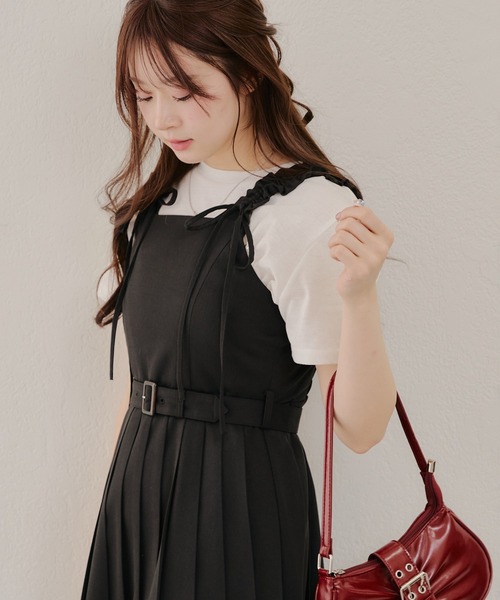 Another Branch olive des olive（アナザーブランチオリーブデオリーブ）の「肩ひもフリルプリーツＪＳＫ（ワンピース・レディース・ブラック/サックスブルー/グレイッシュベージュ・FREE）」の11枚目の写真