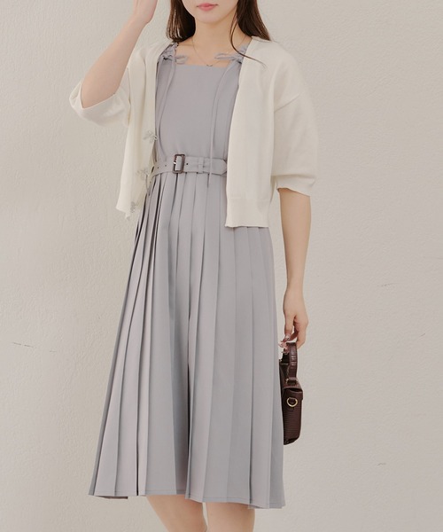 Another Branch olive des olive（アナザーブランチオリーブデオリーブ）の「肩ひもフリルプリーツＪＳＫ（ワンピース・レディース・ブラック/サックスブルー/グレイッシュベージュ・FREE）」の18枚目の写真