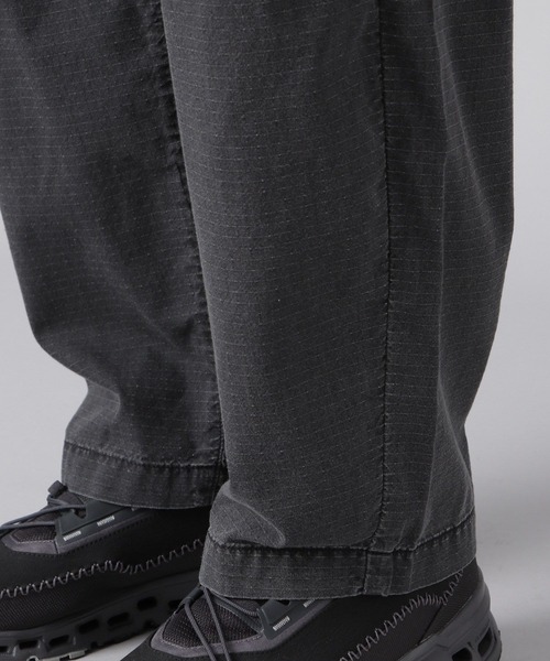 NUMERALS（ヌメラルズ）の「【NUMERALS】デニムクライミングパンツ（その他パンツ・メンズ・ネイビー/ブラック・MEDIUM/LARGE）」の14枚目の写真