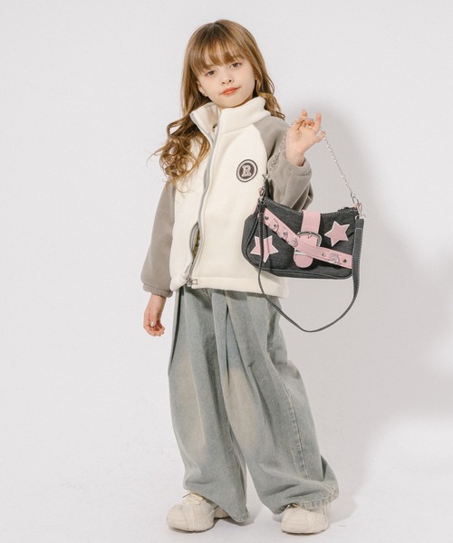 URBAN CHERRY(アーバンチェリー)の「タックルーズデニムパンツ(デニムパンツ・キッズ・ブルー・120cm/150cm/130cm/140cm/160cm)」の16枚目の写真