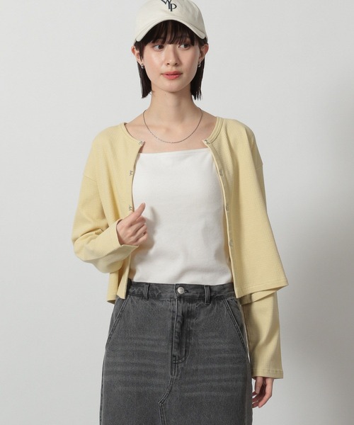 LAKOLE(ラコレ)の「ワッフルフックカーディガン長袖 / 327682(カーディガン/ボレロ・レディース・その他1/チャコール/ブルー/イエロー・FREE)」の4枚目の写真