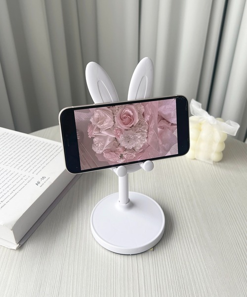 apres jour（アプレジュール）の「【apres jour×ARIAZ】アニマルスマホスタンド（スマホグッズ・レディース・ホワイト/ピンク/ブラック・FREE）」の2枚目の写真