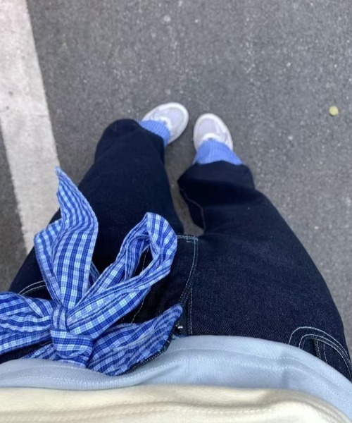 GEMEDA（ジェメダ）の「パッチワークチェック柄ルーズワイドデニムパンツ（デニムパンツ・レディース・ネイビー/ホワイト・L/M/S）」の11枚目の写真