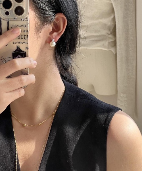 Forcement(フォースメント)の「「ひと粒の優美。日常を上品に仕上げるパールピアス」キュービックジルコニア&ボール パールピアス(ピアス(両耳用)・レディース・シルバー/シルバー系・ONESIZE)」の3枚目の写真