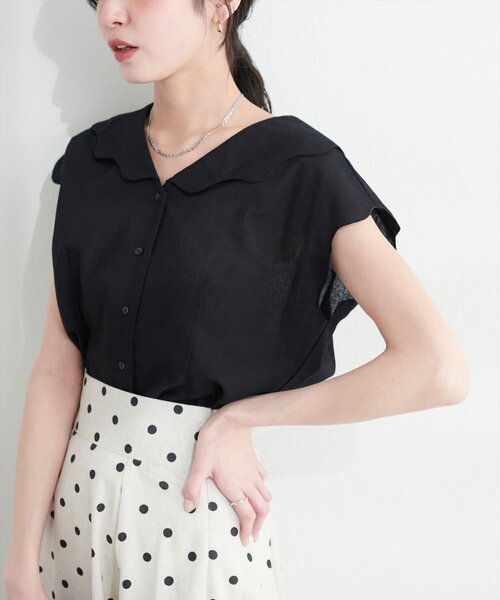 natural couture(ナチュラルクチュール)の「【WEB限定】ゆるスカラップレトロブラウス(シャツ/ブラウス・レディース・オフホワイト/ブラック/サックスブルー/ドット/その他1・FREE)」の7枚目の写真