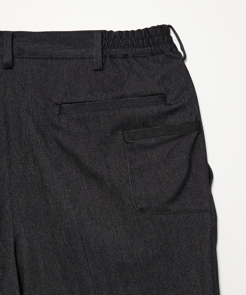 5351 POUR LES HOMMES（ゴーサンゴーイチプールオム）の「【デニムライク】シャンブレー スラックス パンツ（スラックス・メンズ・インディゴブルー/ブラック・44/46/48/50）」の8枚目の写真
