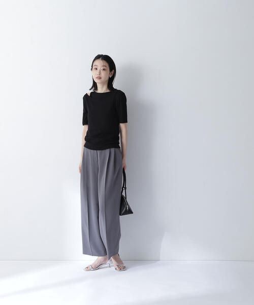 NATURAL BEAUTY BASIC（ナチュラルビューティーベーシック）の「◇レイヤードデザインカットソー（Tシャツ/カットソー・レディース・チャコールグレー/ブラック/カーキ・FREE）」の16枚目の写真