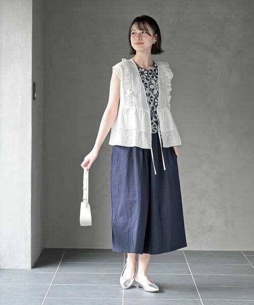 rps（アールピーエス）の「麻調シアーフリルベスト（ベスト・レディース・アイボリー/ベージュ系その他/モカ・フリー）」の4枚目の写真