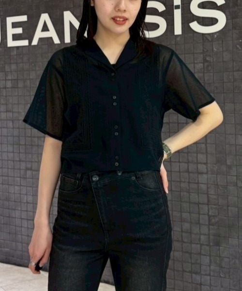 JEANASIS（ジーナシス）の「シシュウカイキンシアーシャツ SS/490422（シャツ/ブラウス・レディース・ブラック/ピンク系その他/オフホワイト・FREE）」の3枚目の写真