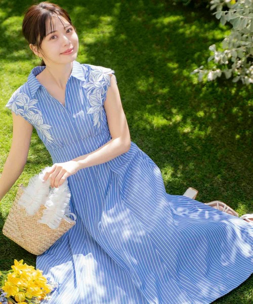 NOELA（ノエラ）の「【15周年】エンブロイダリーストライプワンピ（ワンピース・レディース・ダークインディゴブルー/ベージュ/ブルー/オフホワイト・S/M）」の3枚目の写真