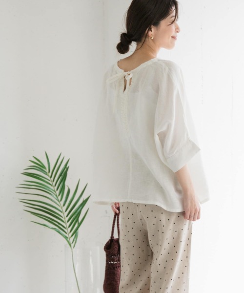 URBAN RESEARCH DOORS（アーバンリサーチドアーズ）の「リネン2WAYブラウス（シャツ/ブラウス・レディース・レッド系その他/オフホワイト/チャコールグレー・MEDIUM）」の9枚目の写真