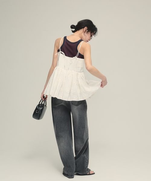 eL（エル）の「【eL】Trim Seamless Cup Top/492728（タンクトップ・レディース・ネイビー/ブラウン/オフホワイト・FREE）」の15枚目の写真