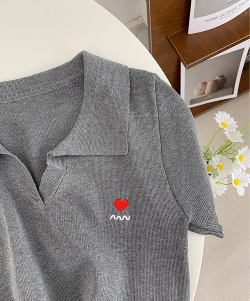 MAISON DE THERESE(メゾン ド テレーズ)の「Vネック リバーシブル襟 ハート刺繍 半袖ニット(ニット/セーター・レディース・アイボリー/グレー/ネイビー/ホワイト/ワイン・M)」の9枚目の写真