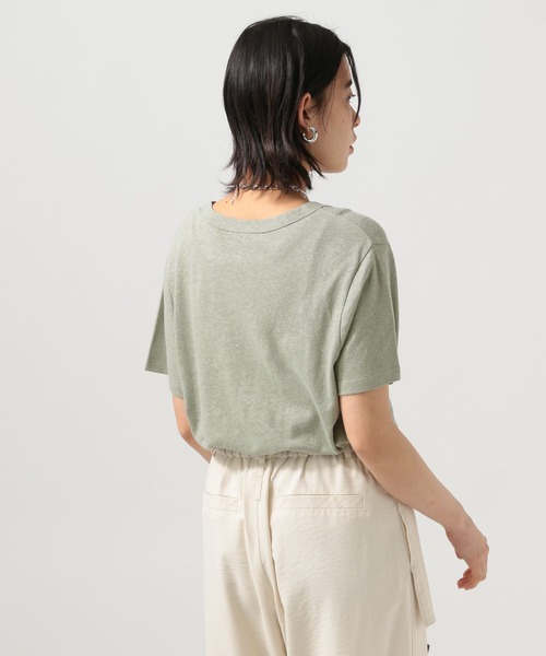 BAYFLOW（ベイフロー）の「[ドライタッチで夏も快適]コットンヘンプ半袖Tシャツ（Tシャツ/カットソー・レディース・グレイッシュベージュ/カーキ/チャコール・FREE）」の15枚目の写真