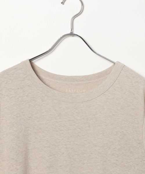 BAYFLOW（ベイフロー）の「[ドライタッチで夏も快適]コットンヘンプ半袖Tシャツ（Tシャツ/カットソー・レディース・グレイッシュベージュ/カーキ/チャコール・FREE）」の20枚目の写真