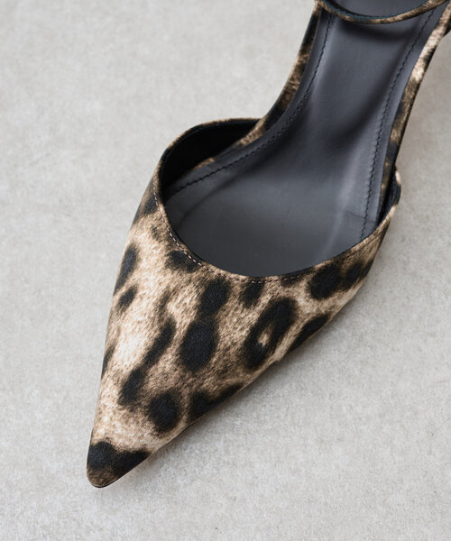 BEARDSLEY（ビアズリー）の「《Hoaw.》LEOポインテッドパンプス（ブーツ・レディース・キャメル・38/37/36）」の13枚目の写真