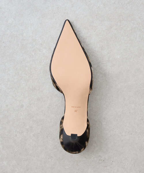 BEARDSLEY（ビアズリー）の「《Hoaw.》LEOポインテッドパンプス（ブーツ・レディース・キャメル・38/37/36）」の17枚目の写真