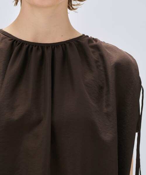 cloenc（クロエンス）の「【手洗い可】ギャザーリボンブラウス（シャツ/ブラウス・レディース・ダークブラウン/ホワイト/ライトイエロー系・02）」の16枚目の写真