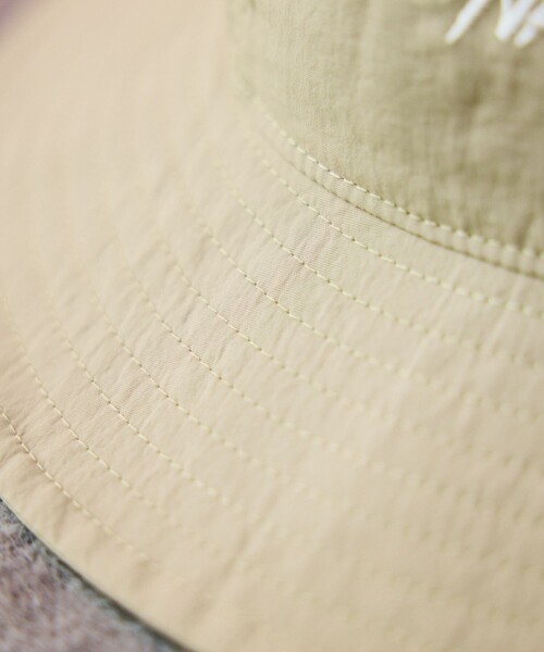 NANGA（ナンガ）の「NANGA × FREAK'S STORE/ナンガ × フリークスストア 別注 NYLON TUSSER SUNSHADE HAT ナイロンタッサー サンシェードハット（ハット・メンズ・ネイビー/ベージュ・ONE SIZE）」の16枚目の写真