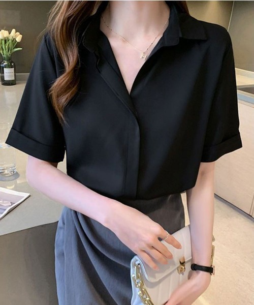 SallyLunn(サリーラン)の「襟付きシャツブラウス(シャツ/ブラウス・レディース・ブラック/ホワイト/ブルー・MEDIUM/LARGE)」の5枚目の写真