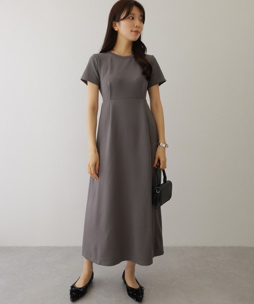 Lace Ladies(レースレディース)の「ソリッドカラー ウエスト ギャザー マキシ ワンピース(ワンピース・レディース・ベージュ/グレー/ブラック/ミント・S/FREE)」の10枚目の写真