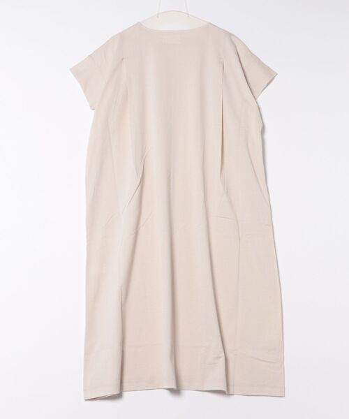 SIPULI（シプリ）の「Pique Sucker Jersey タックドレープワンピース（ワンピース・レディース・ベージュ/ピンク/ブラック・2）」の4枚目の写真