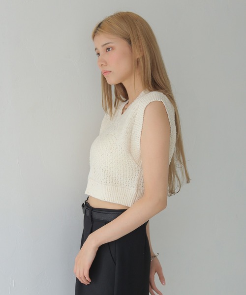 CLEIO(クレイオ)の「【CLEIO】スパンコールミックスニットベスト SEQUIN MIX KNIT VEST/986-13613(ベスト・レディース・レモンイエロー/ブラック/アイボリー・FREE)」の6枚目の写真