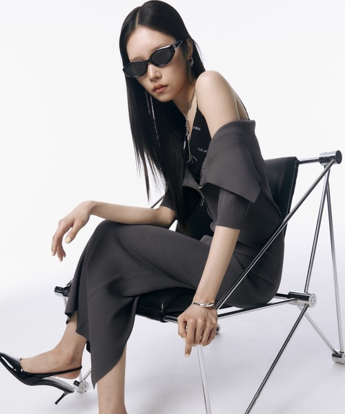JOSE MOON(ジョゼムーン)の「OFFSHOULDER NARROW KNIT DRESS/オフショルダーナローニットドレス(ワンピース・レディース・レッド/チャコールグレー/ブルー・FREE)」の12枚目の写真