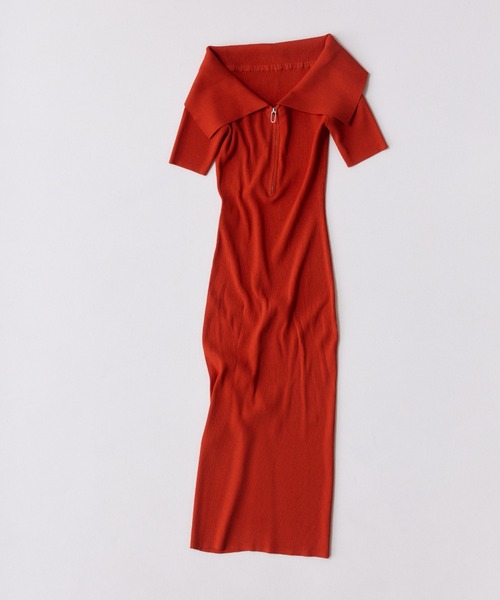 JOSE MOON(ジョゼムーン)の「OFFSHOULDER NARROW KNIT DRESS/オフショルダーナローニットドレス(ワンピース・レディース・レッド/チャコールグレー/ブルー・FREE)」の22枚目の写真