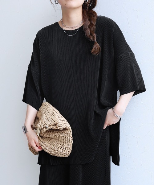 reca（レカ）の「オーバーサイズプリーツプルオーバー（Tシャツ/カットソー・レディース・グレイッシュベージュ/ブラック・FREE）」の13枚目の写真