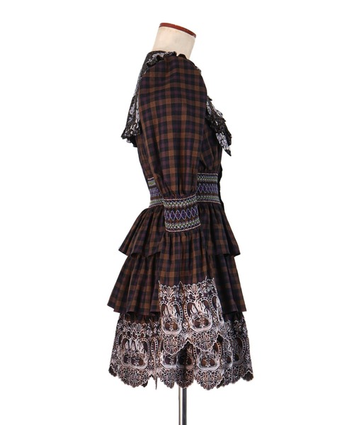 rurumu:(ルルムウ)の「rurumu:/ルルムウ/burn the rabbit lace check mini dress(ワンピース・レディース・ダークブラウン/サックスブルー・FREE)」の13枚目の写真