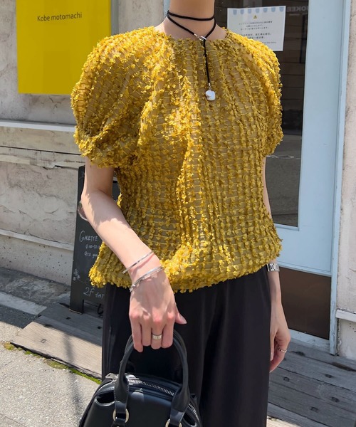 KOBE LETTUCE(コウベレタス)の「フリンジシアーブラウス(シャツ/ブラウス・レディース・イエロー/オフホワイト/ブラック・M)」の12枚目の写真