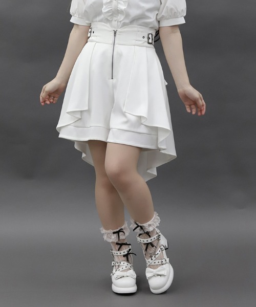 axes femme POETIQUE（アクシーズファムポエティック）の「バッスルデザインショートパンツ（その他パンツ・レディース・ブルー/ブラック/キナリ・MEDIUM）」の12枚目の写真