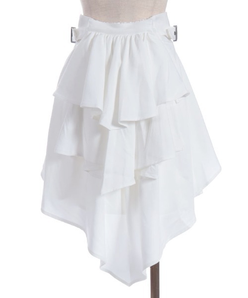 POETIQUE バッスルデザインショートパンツ バッスルデザインショートパンツ | POETIQUE | axes femme