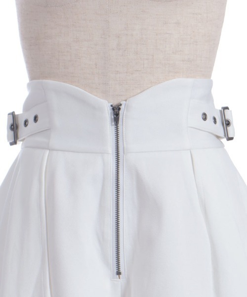 POETIQUE バッスルデザインショートパンツ バッスルデザインショートパンツ（その他パンツ）｜axes femme