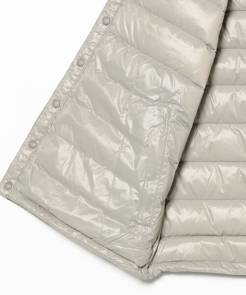 DANTON(ダントン)の「DANTON / CREWNECK INNER DOWN VEST(ベスト・レディース・オフホワイト/オリーブ/ブラック・MEDIUM)」の10枚目の写真