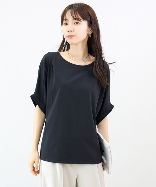 Aletta vita(アレッタビータ)の「汗染み防止加工タック使いドルマンプルオーバー(Tシャツ/カットソー・レディース・モカ/ブラック/グレー・M)」の2枚目の写真