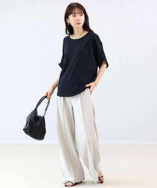 Aletta vita(アレッタビータ)の「汗染み防止加工タック使いドルマンプルオーバー(Tシャツ/カットソー・レディース・モカ/ブラック/グレー・M)」の6枚目の写真