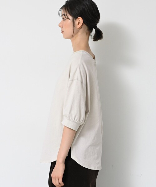Dessin（デッサン）の「【360度可愛い/前後2WAY/洗える】ライトコットンヘンリーカットソー（Tシャツ/カットソー・レディース・ピンク/ブラック/ブラウン系その他/ナチュラル・01/02/03/00）」の8枚目の写真